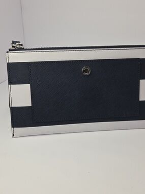 NWT Michael Kors Navy & White Striped 8 X 4 Saffiano Leather Wallet